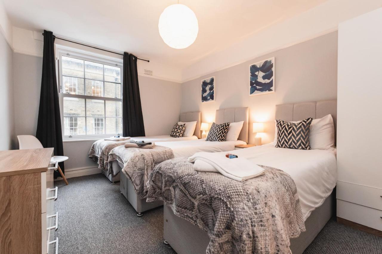 Best Price! Perfect Gunwharf Accommodation - 5 Single Beds Or Kingsize Free Parking Portsmouth Luaran gambar