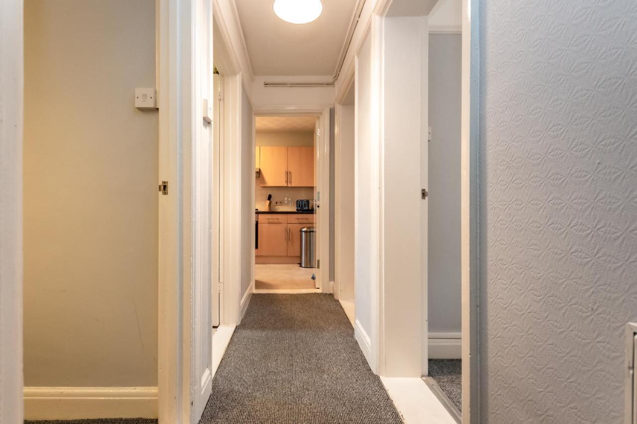 Best Price! Perfect Gunwharf Accommodation - 5 Single Beds Or Kingsize Free Parking Portsmouth Luaran gambar